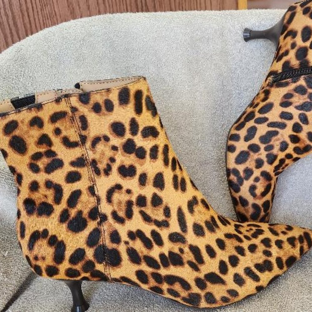 RACHEL ZOE Leopard Leather Upper Point Toe Booties SZ 8.5M Style;724563